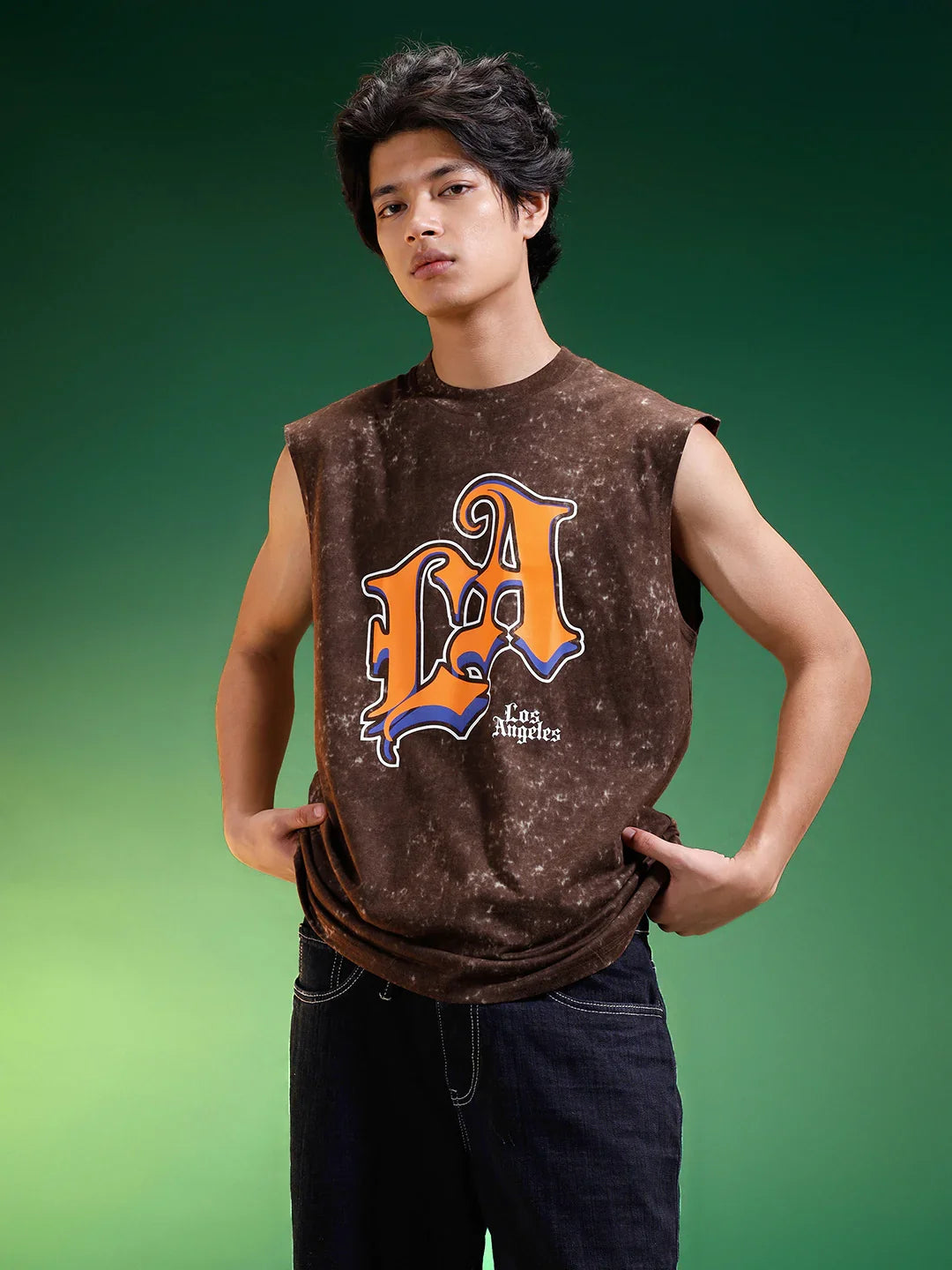 Lzuri Classic Sleeveless Vest
