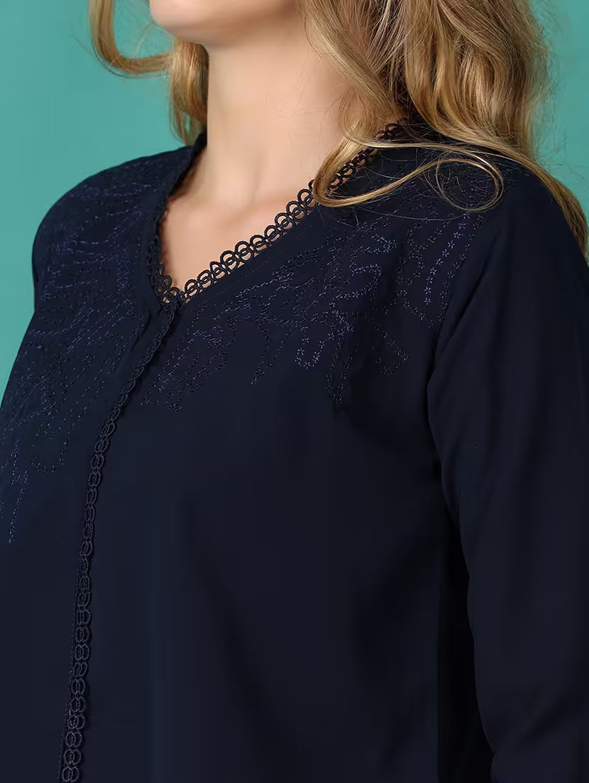Lzuri Fitted Top